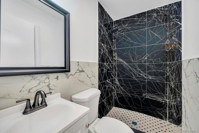 468 Ferndale Boulevard, Islip, NY 11751