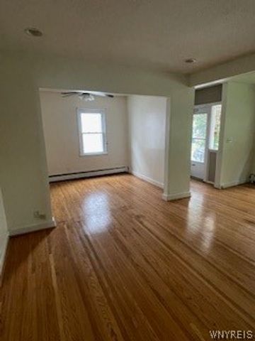 157 Springville Avenue Lower, Amherst, NY 14226