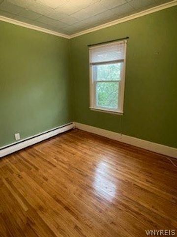 157 Springville Avenue Lower, Amherst, NY 14226