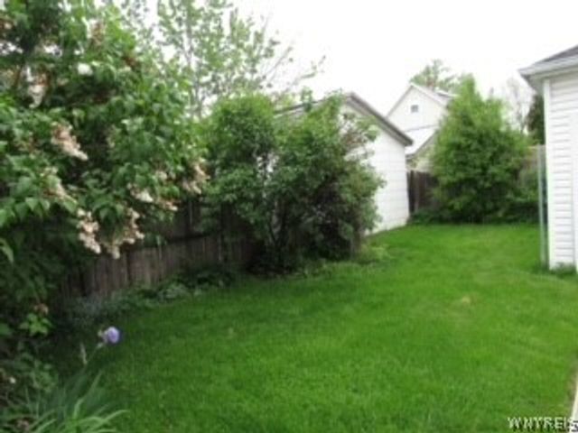 157 Springville Avenue Lower, Amherst, NY 14226