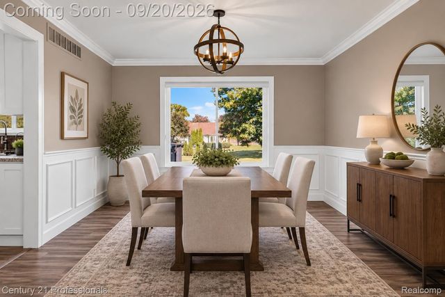 1880 Ayrshire Drive, Commerce Charter Township, MI 48390