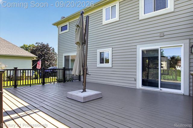 1880 Ayrshire Drive, Commerce Charter Township, MI 48390