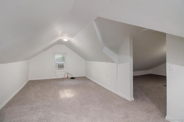 770 Brushwood Drive, Wolverine Lake Village, MI 48390