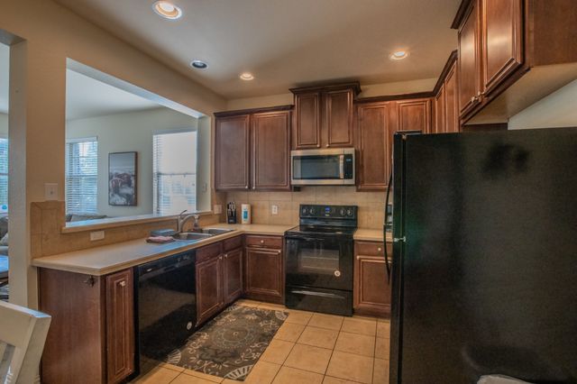 6801 Sandshell Boulevard, Fort Worth, TX 76137