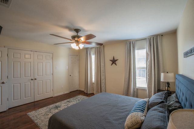 6801 Sandshell Boulevard, Fort Worth, TX 76137