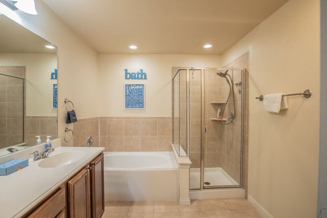 6801 Sandshell Boulevard, Fort Worth, TX 76137