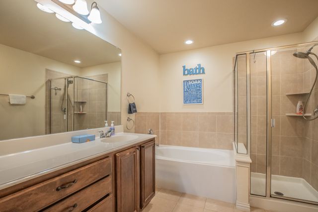 6801 Sandshell Boulevard, Fort Worth, TX 76137