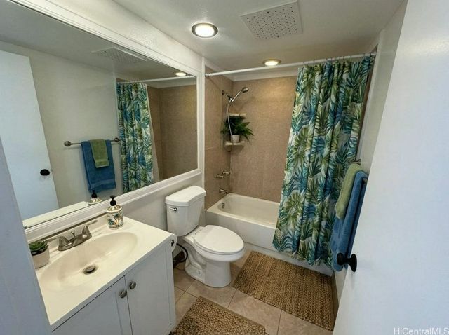 92-1007 Alaa Street 15-105, Kapolei, HI 96707