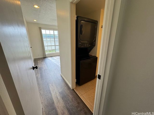 92-1007 Alaa Street 15-105, Kapolei, HI 96707