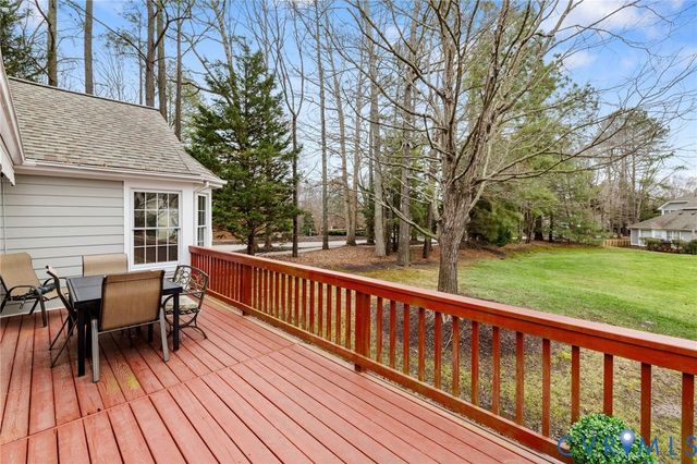 6001 Dominion Fairways Pl, Glen Allen, VA 23059