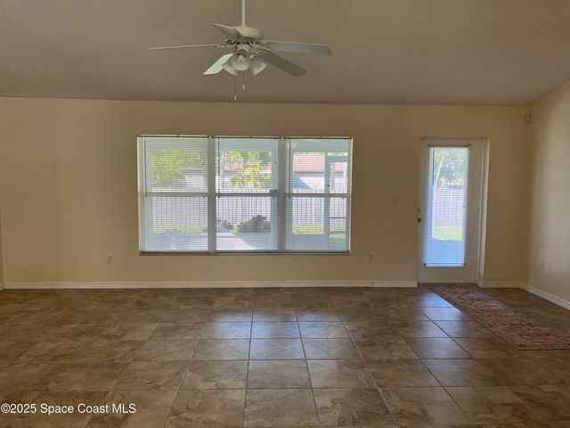 911 Le Baron Street SW, Palm Bay, FL 32908