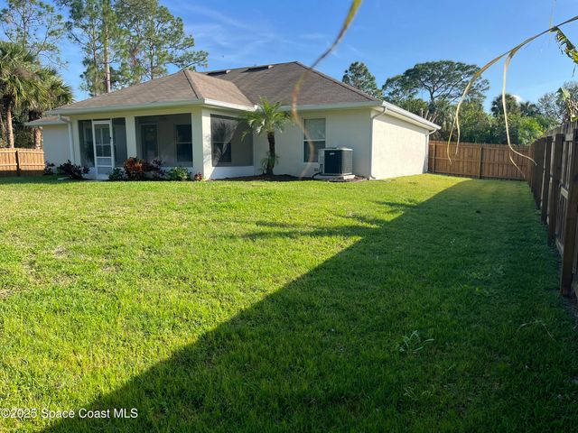 911 Le Baron Street SW, Palm Bay, FL 32908