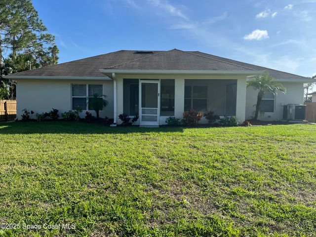 911 Le Baron Street SW, Palm Bay, FL 32908