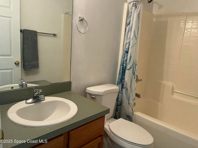 911 Le Baron Street SW, Palm Bay, FL 32908