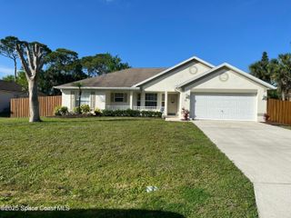 911 Le Baron Street SW, Palm Bay, FL 32908