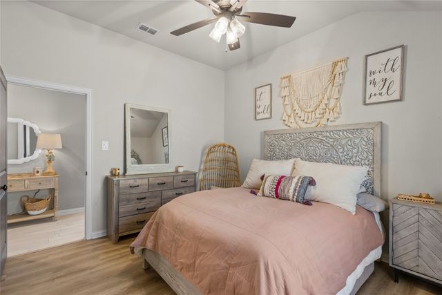 440 Brinkley Drive, Saginaw, TX 76179