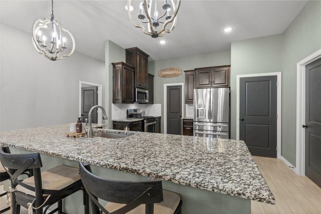 440 Brinkley Drive, Saginaw, TX 76179