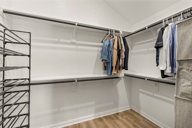 440 Brinkley Drive, Saginaw, TX 76179