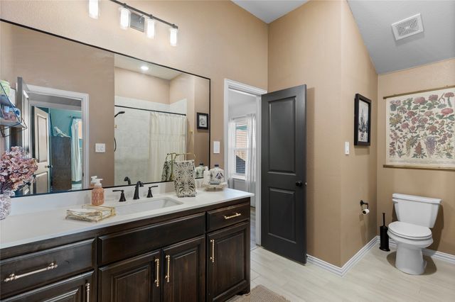 440 Brinkley Drive, Saginaw, TX 76179