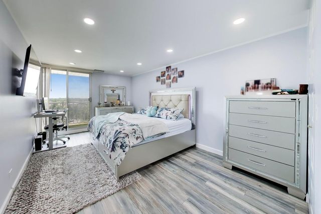 4000 TRIUMVERA Drive 508, Glenview, IL 60025