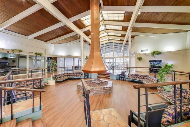 4000 TRIUMVERA Drive 508, Glenview, IL 60025