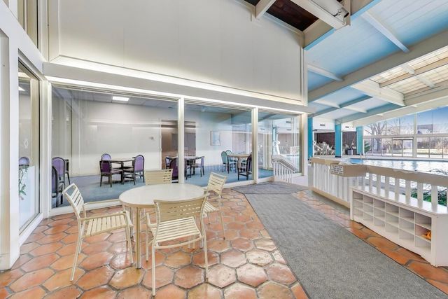 4000 TRIUMVERA Drive 508, Glenview, IL 60025
