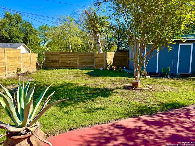 391 Quentin, San Antonio, TX 78201