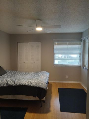 4693 Lucerne Lakes Boulevard 202, Lake Worth, FL 33467