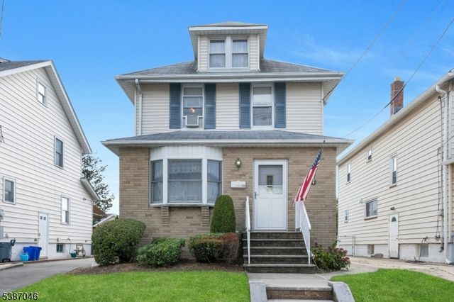138 Fern Ave, Lyndhurst Twp., NJ 07071