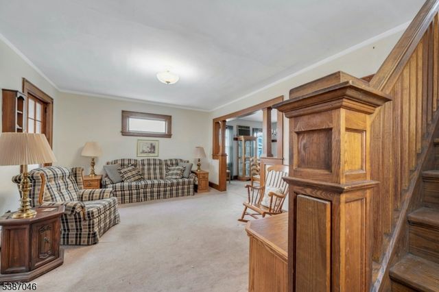 138 Fern Ave, Lyndhurst Twp., NJ 07071