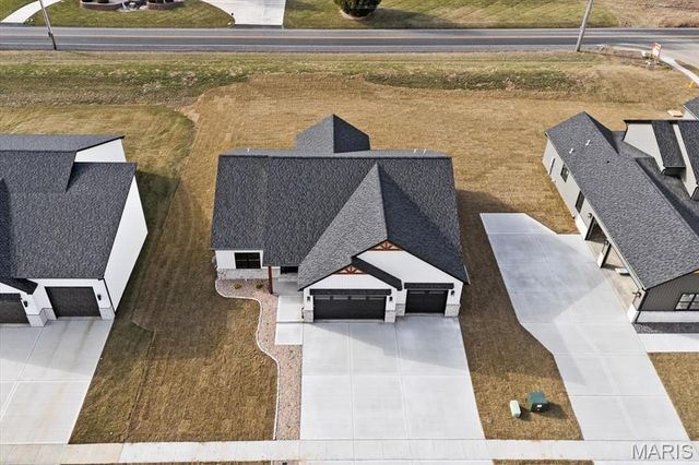 605 Tea Olive Blvd, O'fallon, IL 62269