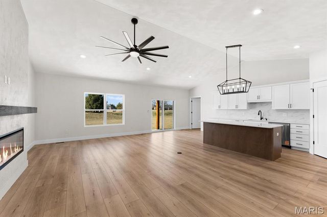 605 Tea Olive Blvd, O'fallon, IL 62269