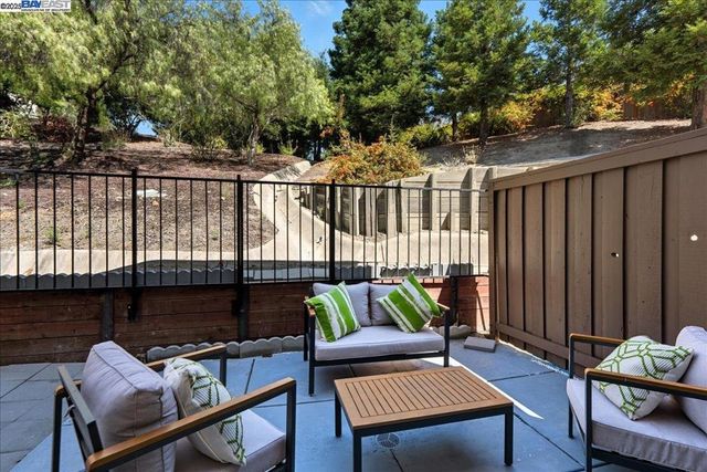 313 Camino Arroyo E, Danville, CA 94506