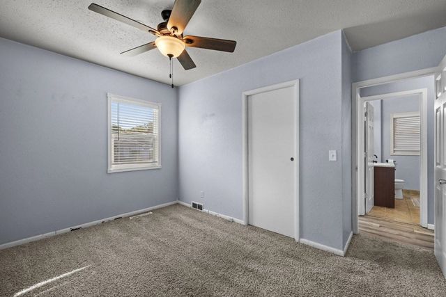 2201 7th Ave NW, Minot, ND 58703