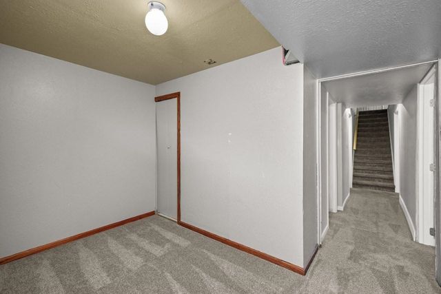 2201 7th Ave NW, Minot, ND 58703