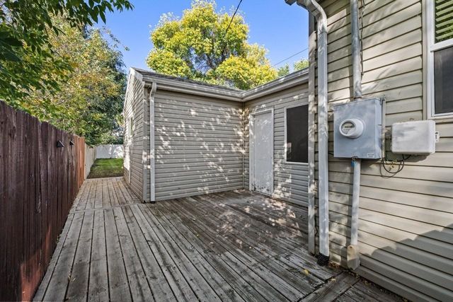 2201 7th Ave NW, Minot, ND 58703