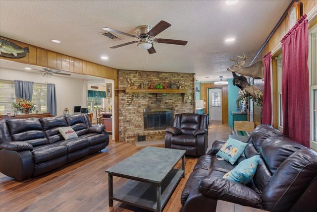 7717 Farm to Market 2648, Paris, TX 75462