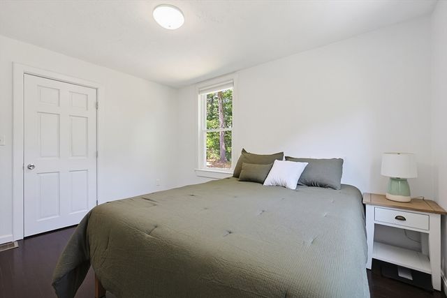 324 Taunton St, Wrentham, MA 02093