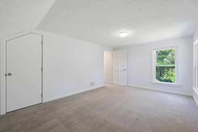 324 Taunton St, Wrentham, MA 02093
