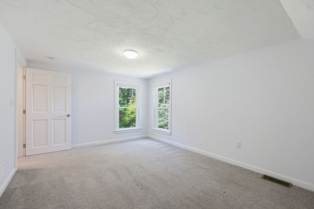 324 Taunton St, Wrentham, MA 02093