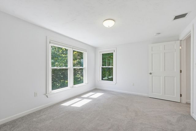 324 Taunton St, Wrentham, MA 02093