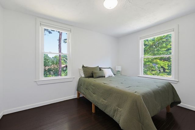 324 Taunton St, Wrentham, MA 02093