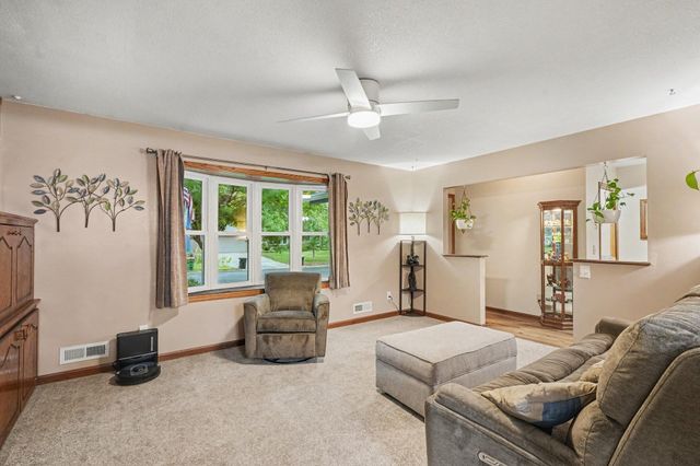 2732 107th Lane NW, Coon Rapids, MN 55433