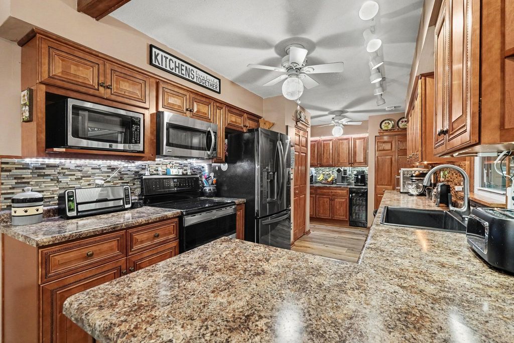 2732 107th Lane NW, Coon Rapids, MN 55433 — photo 5