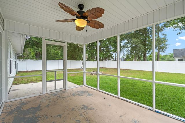 2216 Kirkland Dr., Conway, SC 29526
