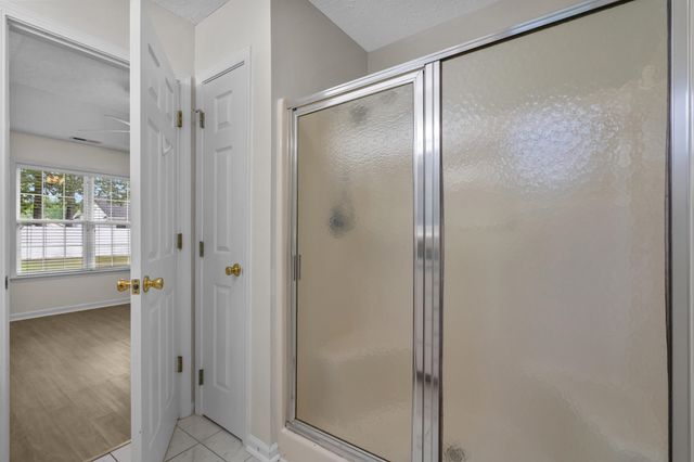 2216 Kirkland Dr., Conway, SC 29526