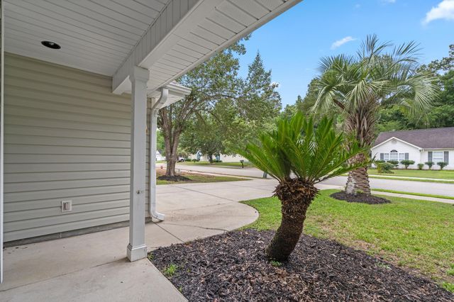 2216 Kirkland Dr., Conway, SC 29526