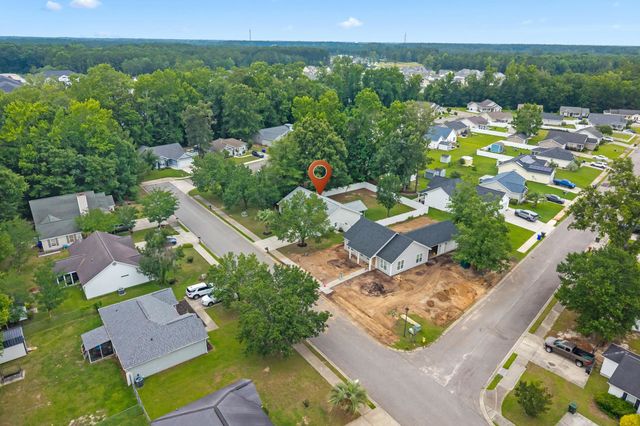 2216 Kirkland Dr., Conway, SC 29526