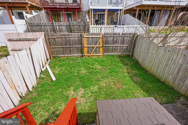 19 PERRYFALLS PL, Baltimore, MD 21236