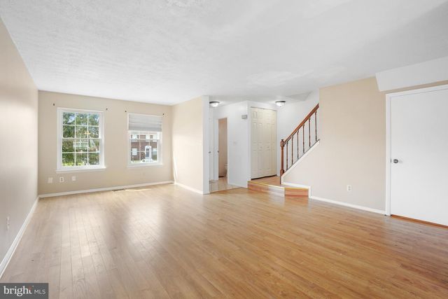 19 PERRYFALLS PL, Baltimore, MD 21236